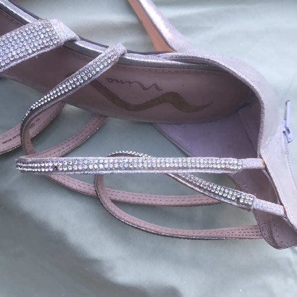 Size 10 silver jeweled sparkly straps high heeled shoe - Picture 8 of 9